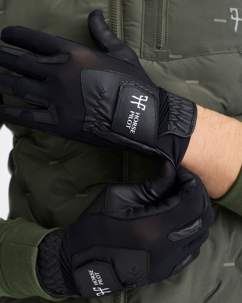 Horse Pilot Competition Gloves - Black