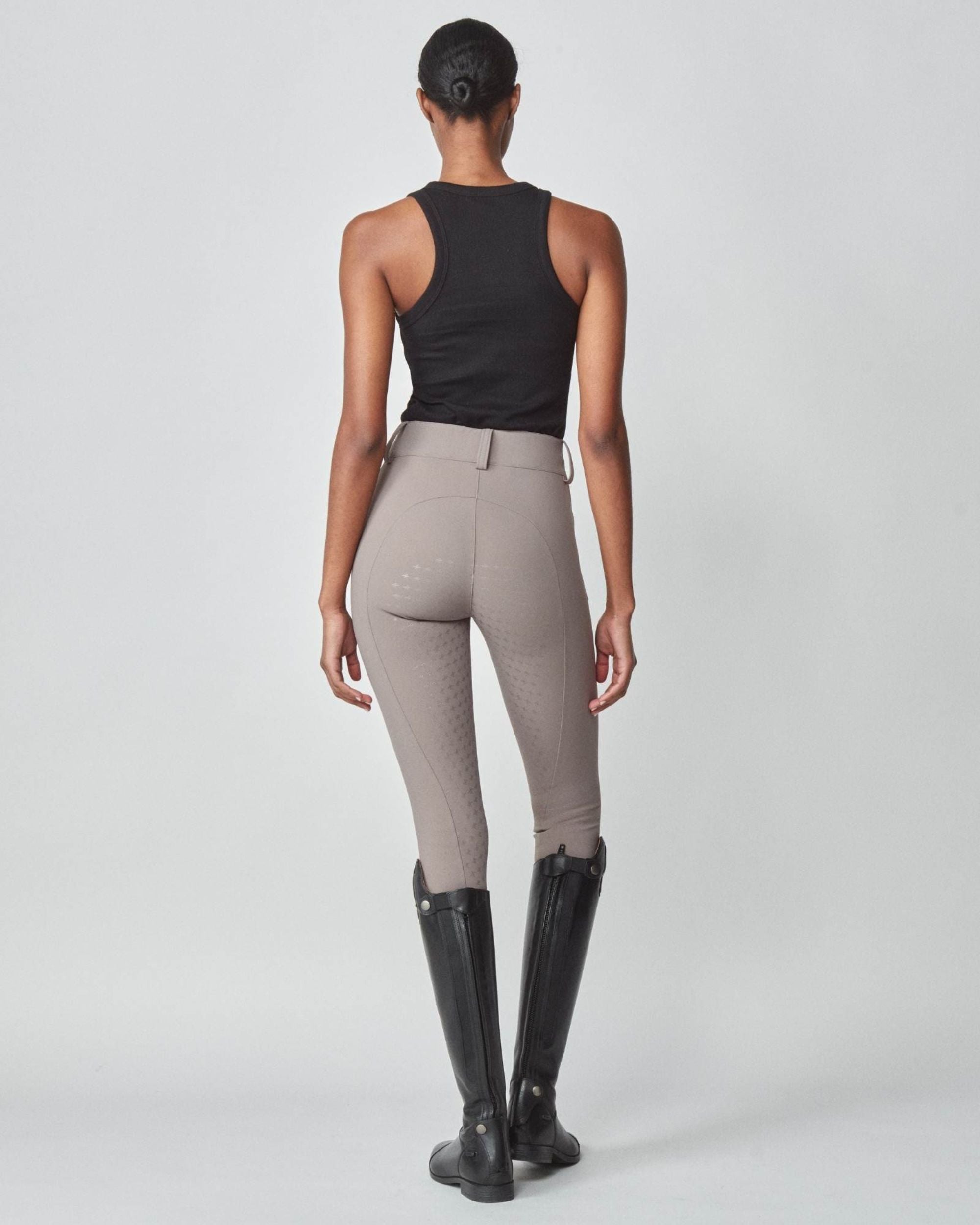Taupe