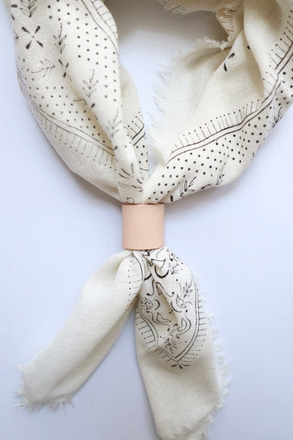 Pañuelo Eco Raw Studio